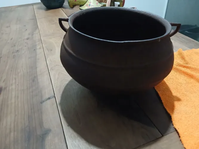 Panela de ferro antiga 5 litros