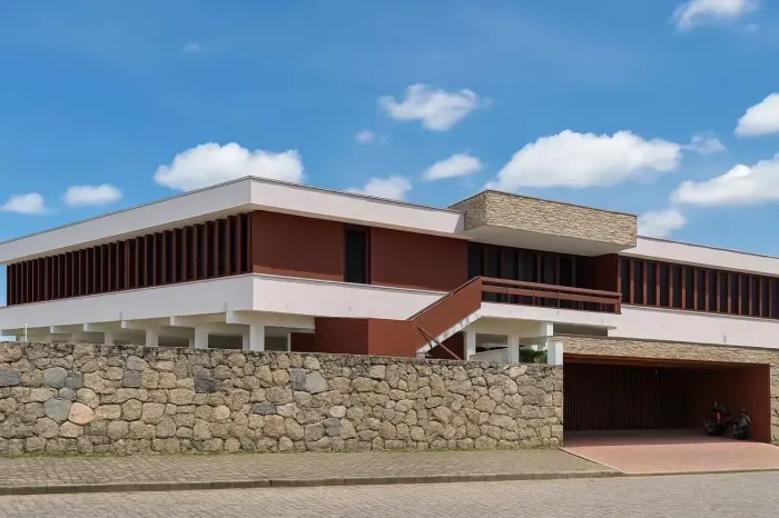 Excelente Imóvel Comercial e Residencial em Maranguape  Espaço Perfeito para Clínicas, Hot
