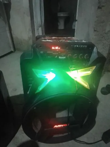 Vendo caixa de som Bluetooth top