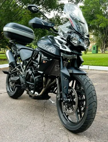 TIGER TRIUMPH XRX - ÚNICO DONO- PRETO FOSCO - SEM DETALHES !