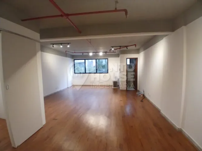 Sala comercial para venda ou locação na Vila Mariana