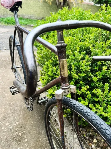 Bicicleta antiga de corrida Axel