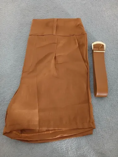 Short Alfaiataria (plus size tamanho 46) com cinto