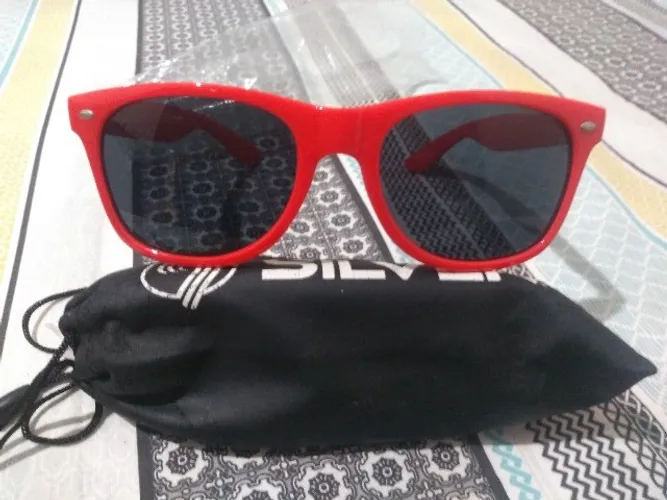 óculos modelo Frogskins, óculos Silver Skate, óculos Silver, óculos surf