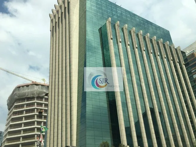Conjunto para alugar, 842,92 m² Classificado como AAA (triple A), entrando para o seleto g
