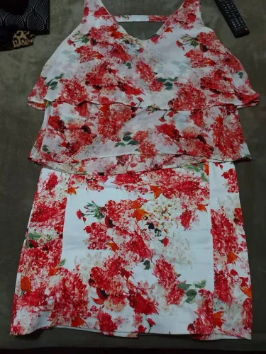 Saia e blusa 44