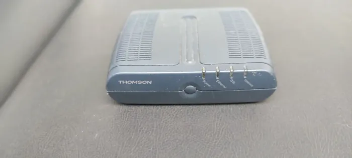 Modens Vivo, Oi, Thomson, tecnicolor e ZTE.