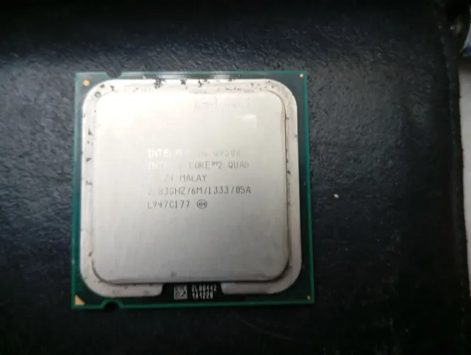 Intel core 2 Quad Q9500