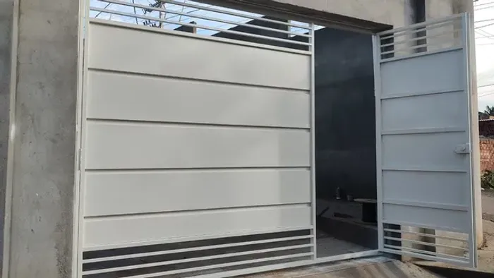 Portão basculante galvanizado 