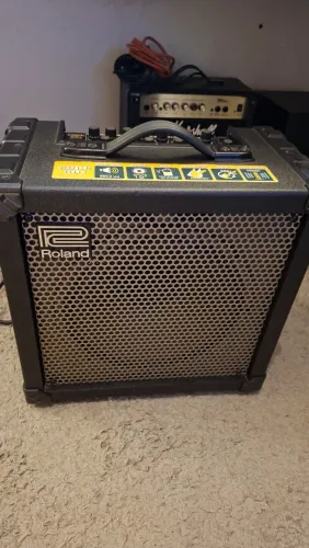 Amplificador Roland Cube 80X NOVÍSSIMO