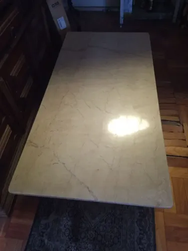 Vendo mesa de Centro estilo anos 60 em mármore