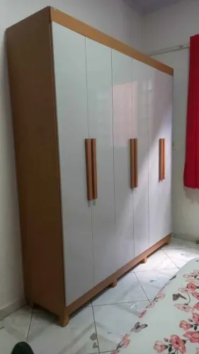 Guarda Roupa 6 Portas - Novo! Perfeito para seu quarto
