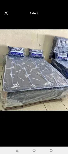 Cama casal grátis dois travesseiros