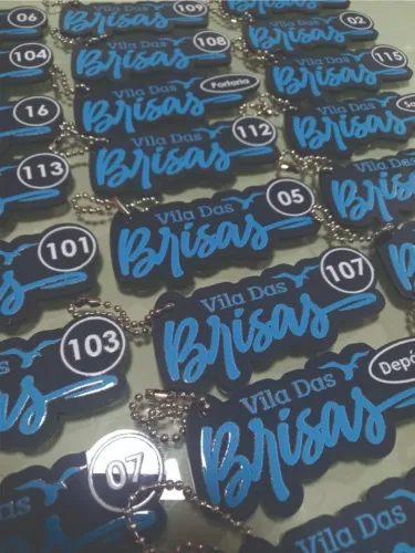 Chaveiro personalizado acrílico corte laser impresso uv