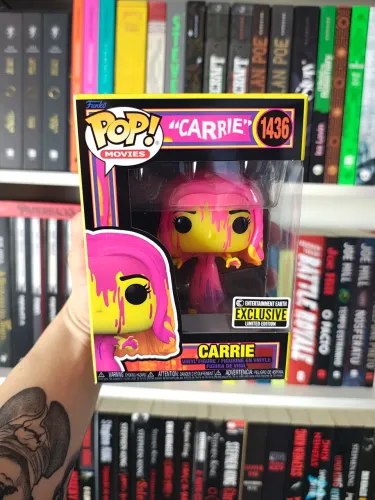 Funko Pop! Movies Carrie - Entertainment Earth Exclusive