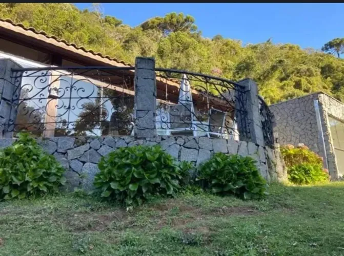 Sitio 16,73 hectares em Delfim Moreira MG
