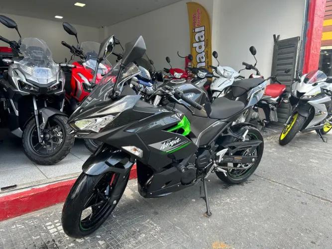 Kawasaki Ninja 400 Ano 2023 Apenas 7Mil Km