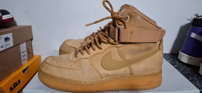 Tenis air force 1 high flax