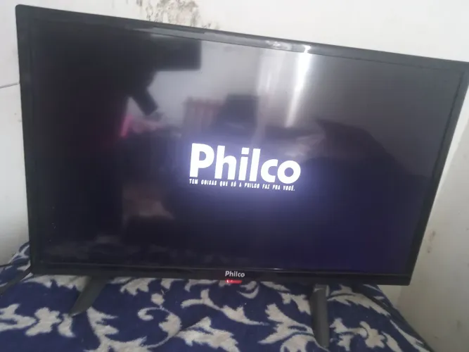 TV PHILCO LED TELA FINA 24 POLEGADAS 