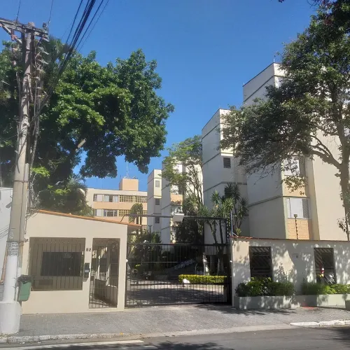 Apartamento 52 mts uteis com 2 dormitórios e 2 vagas de garagem -Lazer com piscina Vila Gu
