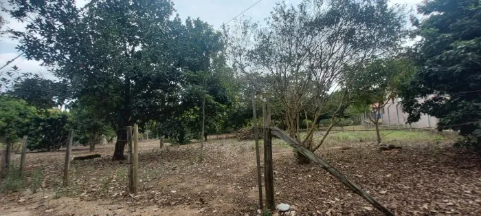 Vendo terreno em Araçoiaba da Serra SP bairro Barreiro