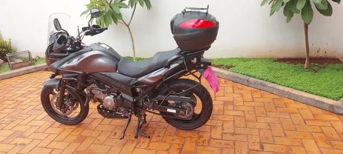 V Strom 650 (2014/2015)- IMPECÁVEL!