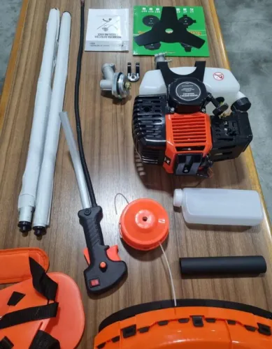 Roçadeira 65cc a Gasolina Completa - Nova!