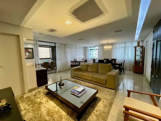 Apartamento 180 m² com 4 suítes, 4 vagas no Buritis