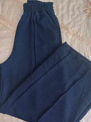 Calça Azul Confortável e Elegante