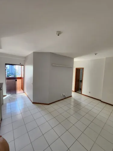 ALUGO APT RIO FIGUEIRA SEMI MOBILIADO