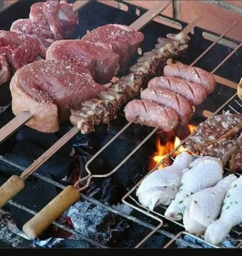Churrasqueiro Profissional para eventos, festas e ocasiões especiais