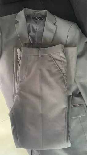 VENDO BLAZER/PALITO + CALÇA SOCIAL 