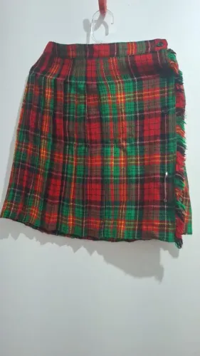 Saia de lã escocesa infantil