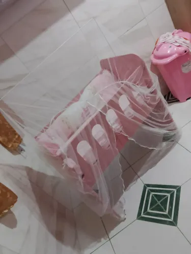 VENDO MINI CAMA, ROSA!!
