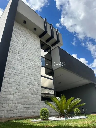 Pedras 10x20 verde detalhada 