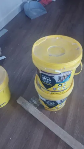 Vende-se Adesivo Ultracolante Vinílico 