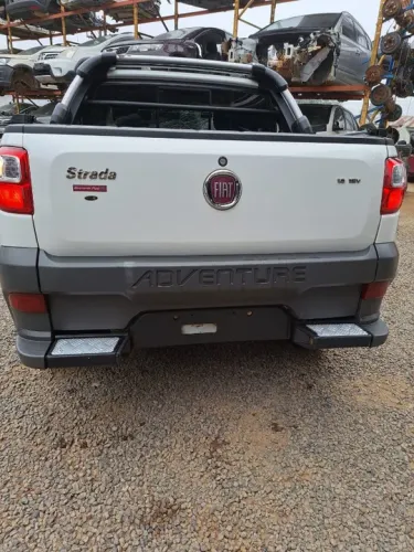 Tampa Traseira Fiat Strada 2014 - Rs Auto Peças 