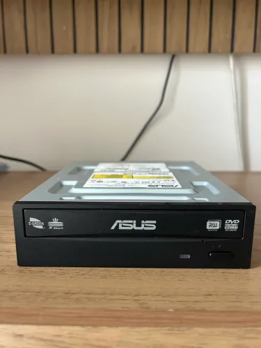 Gravador Interno de CD e DVD Sata 24X Asus DRW-24F1MT