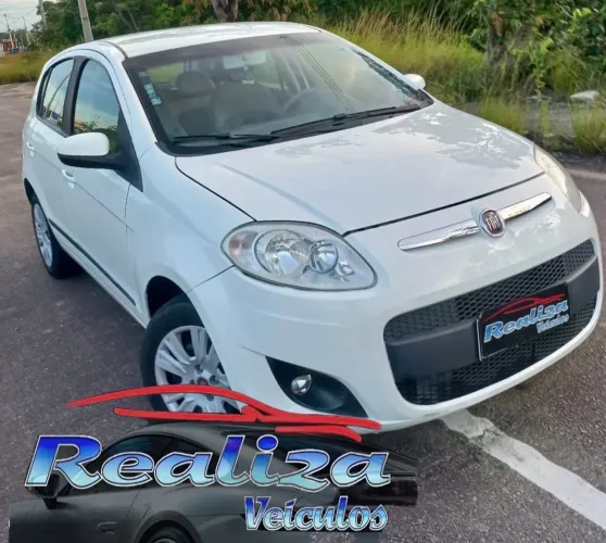 Palio Essence 2013 automático 1.6 completo