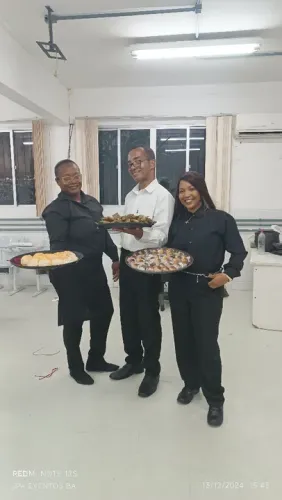 Serviço de garçom é copeiro