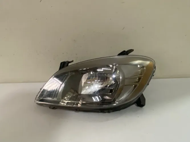 Farol esquerdo Celta / Prisma 2007/2008/2009/2010/2011/2012/2013/2014/2015