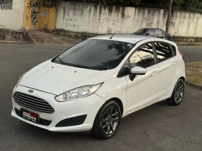 Ford Fiesta SE 1.6 16V Flex 5P 2015