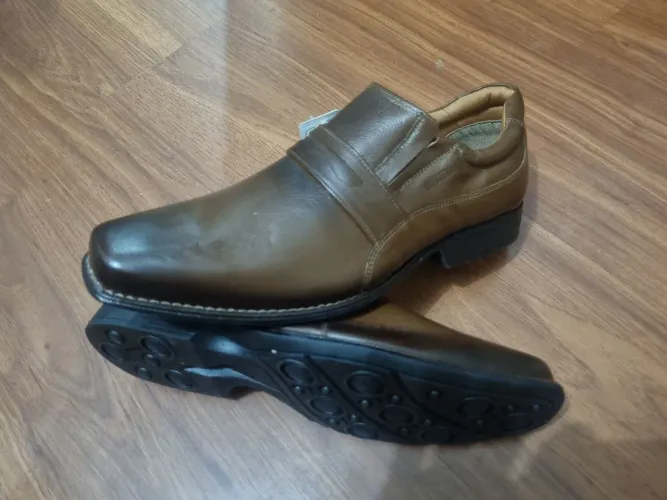 Sapato 100%  couro rosa do nilo marrom sem cadarço <br>