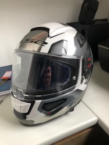 Capacetes Ls2 64 (500) e 56 (200)