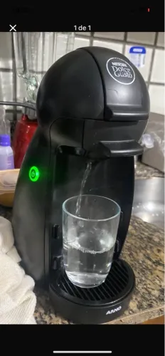 Cafeteira Nescafé Dolce Gusto