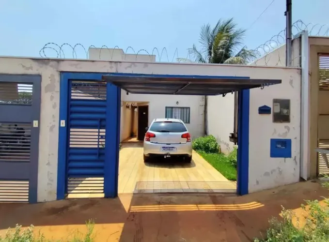 CASA TERREA COM 2 QUARTOS A VENDA NO TIJUCA