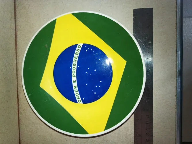 Prato Promocional Oxford 19 cm Bandeira do Brasil 