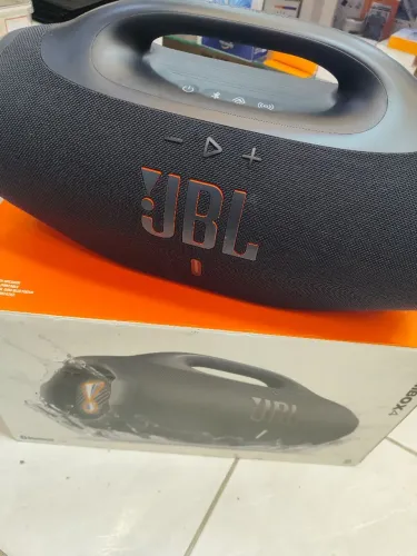 JBL bombox4