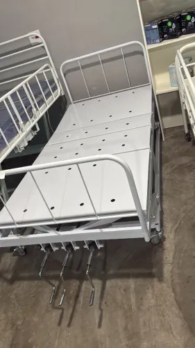 Cama hospitalar manual