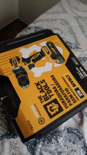 Furadeira/Parafusadeira de Impacto 21V Brushless The Black Tools + 2 Baterias